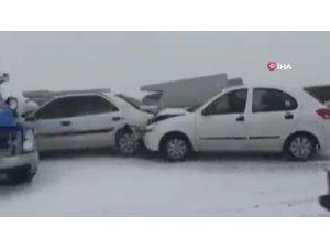 İran’da yoğun kar yağışı: mahsur kalan 880 kişi kurtarıldı