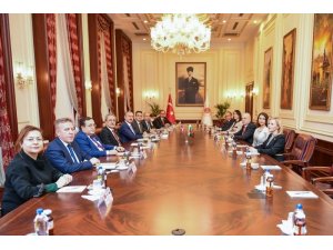 Bakan Gül, Bulgaristan Cumhuriyeti Başsavcısı Geshev ile görüştü