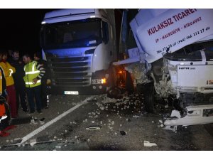 Antalya’da feci kaza: 1 ölü, 1 yaralı
