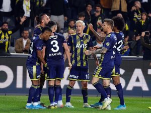 Fenerbahçe, iç sahada Beşiktaş’a kaybetmiyor
