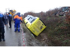 Çekmeköy’de otobüs yan yattı: 1 ölü, 11 yaralı