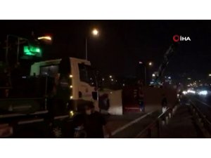 TEM’de tır devrildi: Trafik felç