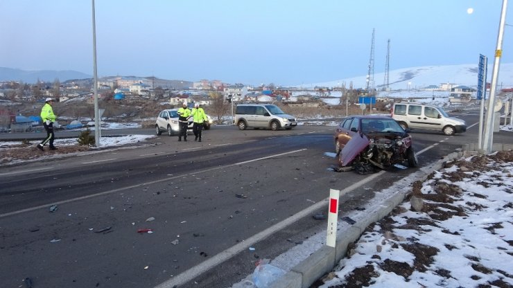 Ardahan’da trafik kazası: 4 yaralı