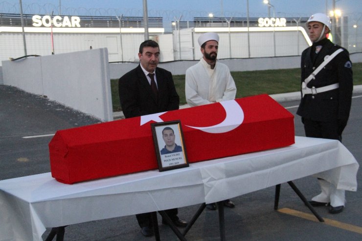 Hayatını kaybeden polis için İstanbul Havalimanı’nda cenaze töreni düzenlendi