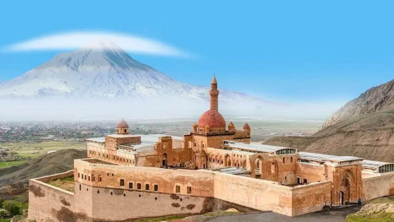 Ağrı’nın En Tanınmış Özellikleri: Şehrin İkonik Unsurları ve Tarihi Zenginlikleri