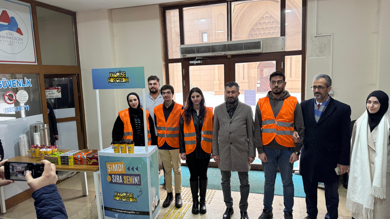 AK Parti Ağrı İl Başkanı Yıldız’dan final haftasında öğrencilere destek