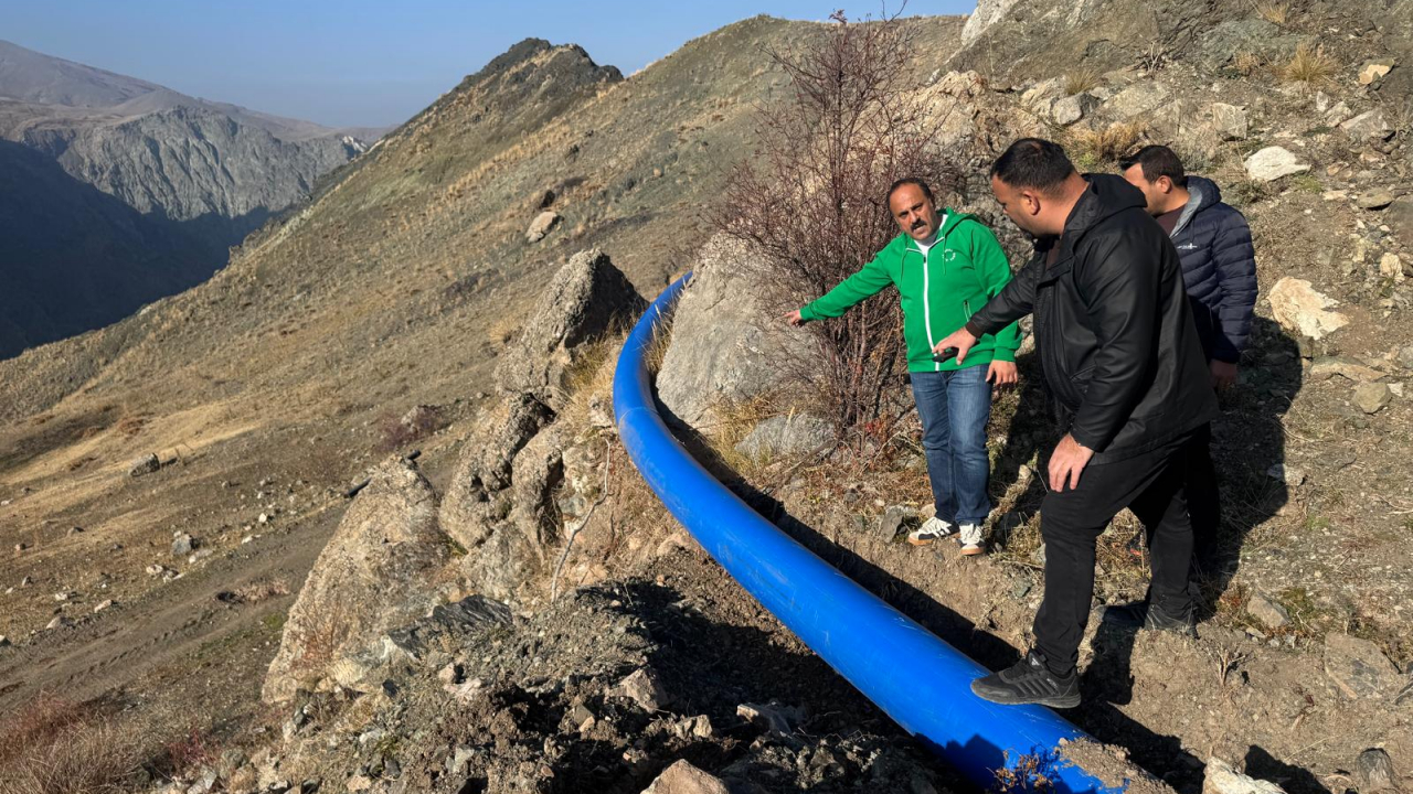 Bahçeli Meydan’da Su Sorunu Çözüldü: Kapalı Sulama Sistemi Hizmete Girdi