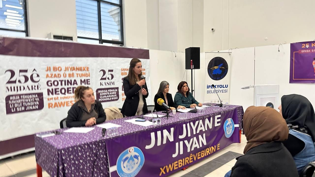 Çaldıran Belediyesi, Kadın Politikaları Toplantısına Ev Sahipliği Yaptı