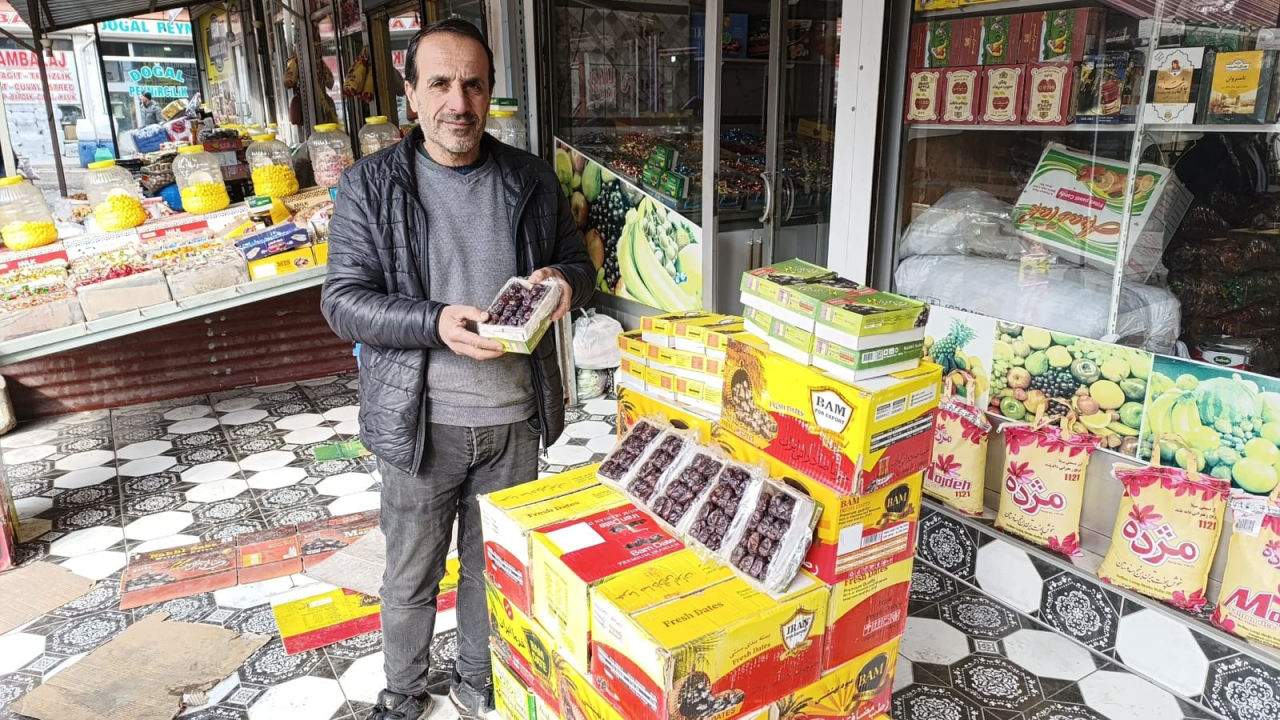 Doğubayazıt'ta Ramazan’ın vazgeçilmez lezzeti tezgâhlarda yerini aldı