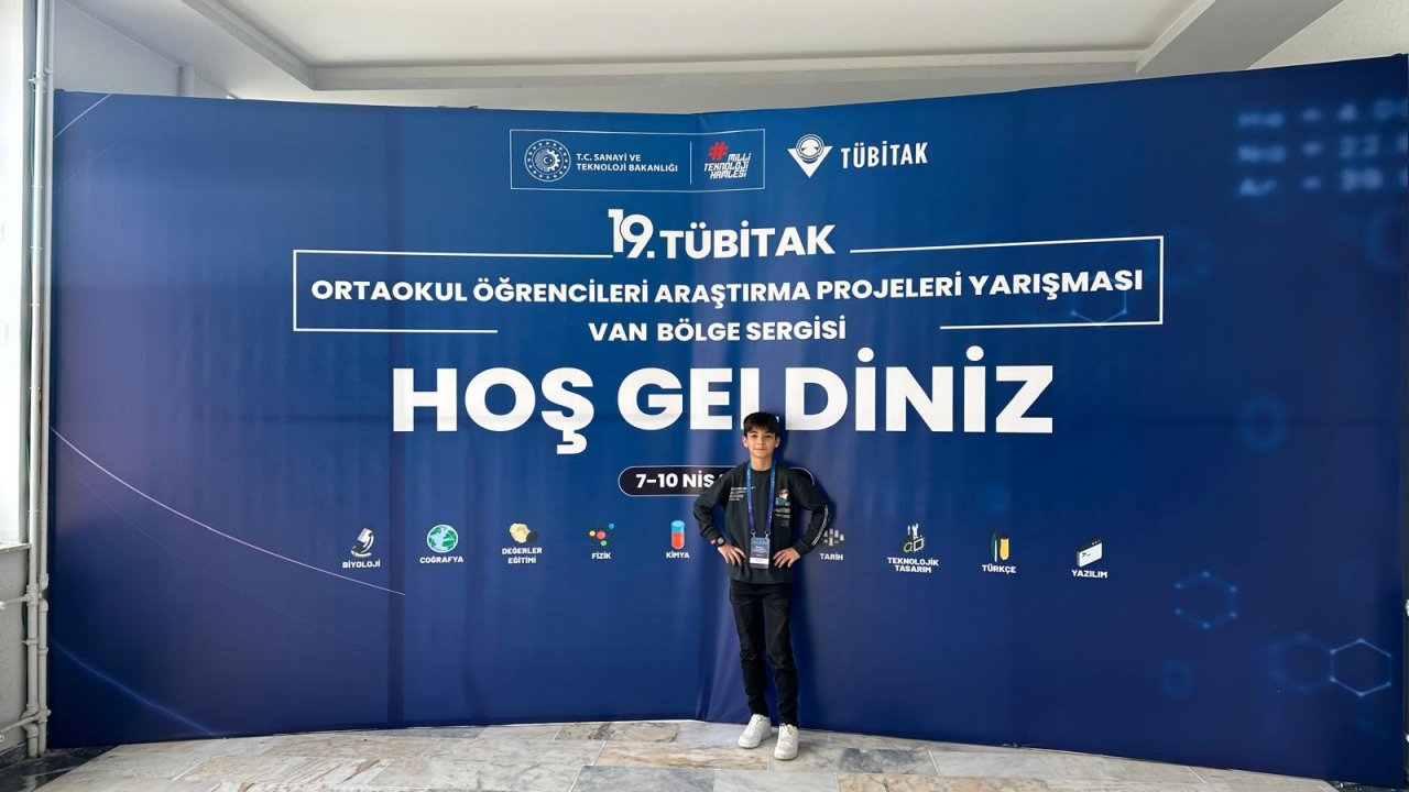 Doğubayazıtlı öğrenci TÜBİTAK bölge finalinde Ağrı’yı temsil etti