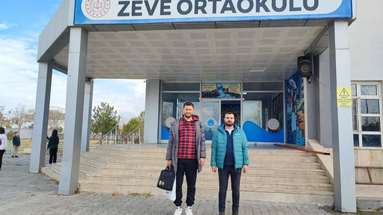 Eğitim Sen Van Şubesi’nden Tuşba’daki Okullara Ziyaret