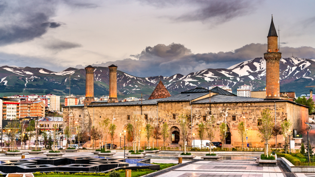 Erzurum'da Gezilecek Yerler | En İyi 18 Gezilecek Yer Listesi