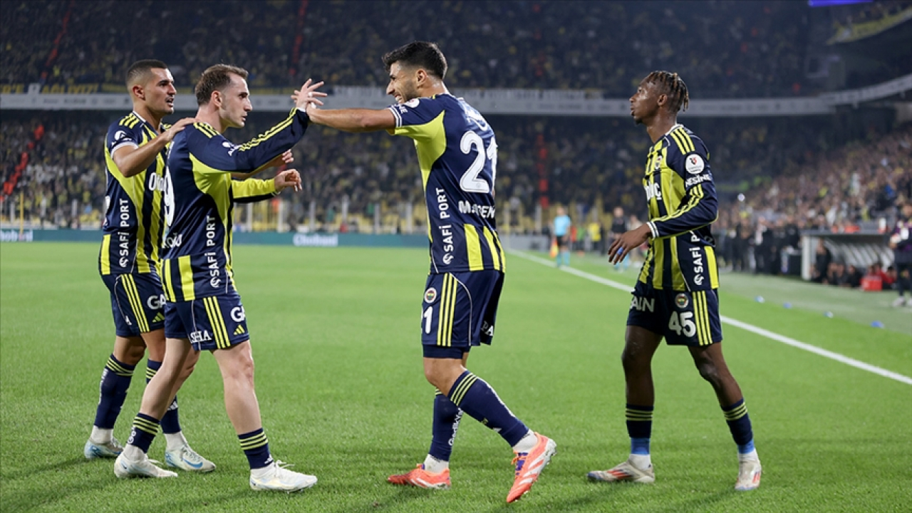 Fenerbahçe, Avrupa’daki 293. Maçına Çıkıyor