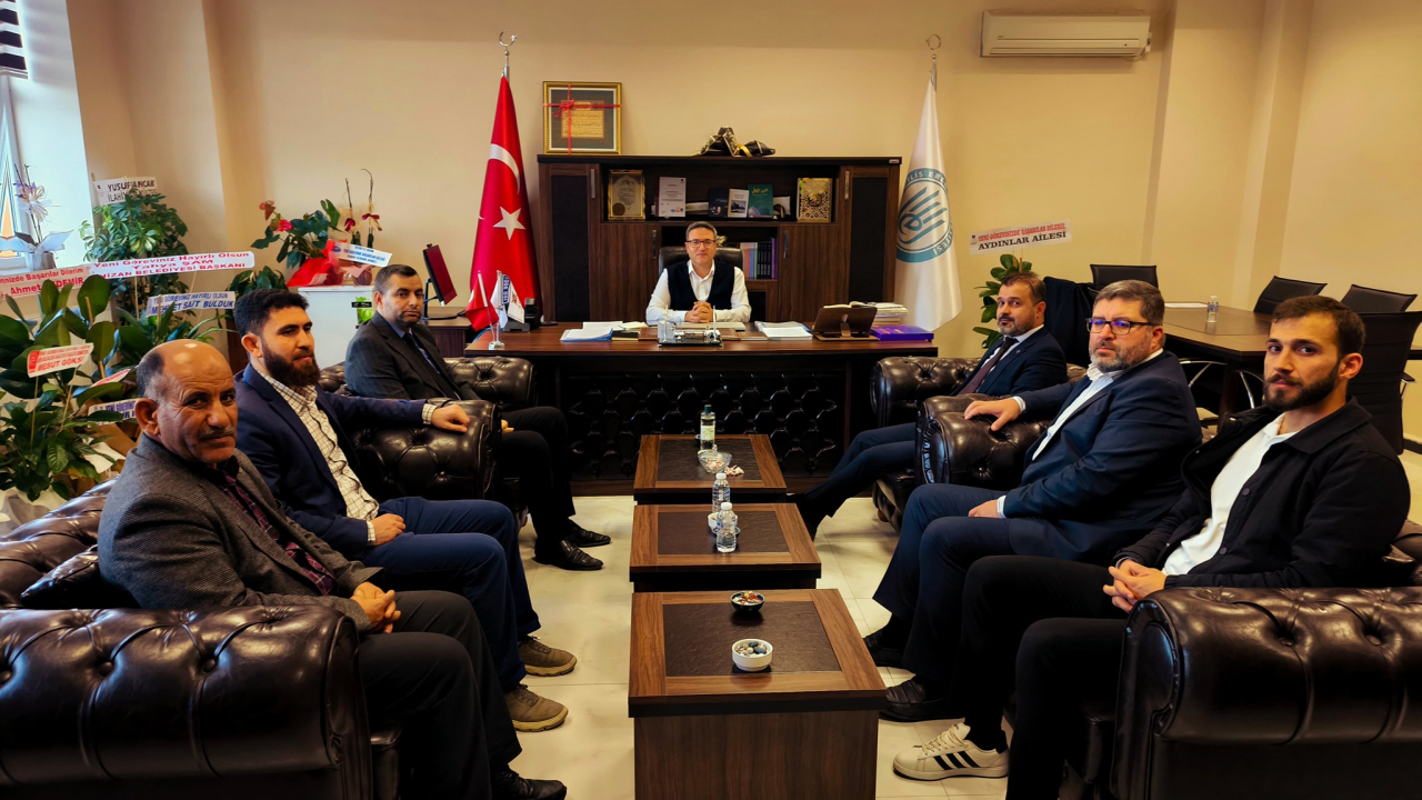 Hizan İlçe Müftülüğünden Dekan Aydın’a Tebrik Ziyareti