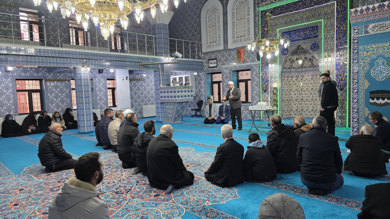 Kutsal yolculuk öncesi Doğubayazıt’ta bilgilendirme semineri yapıldı