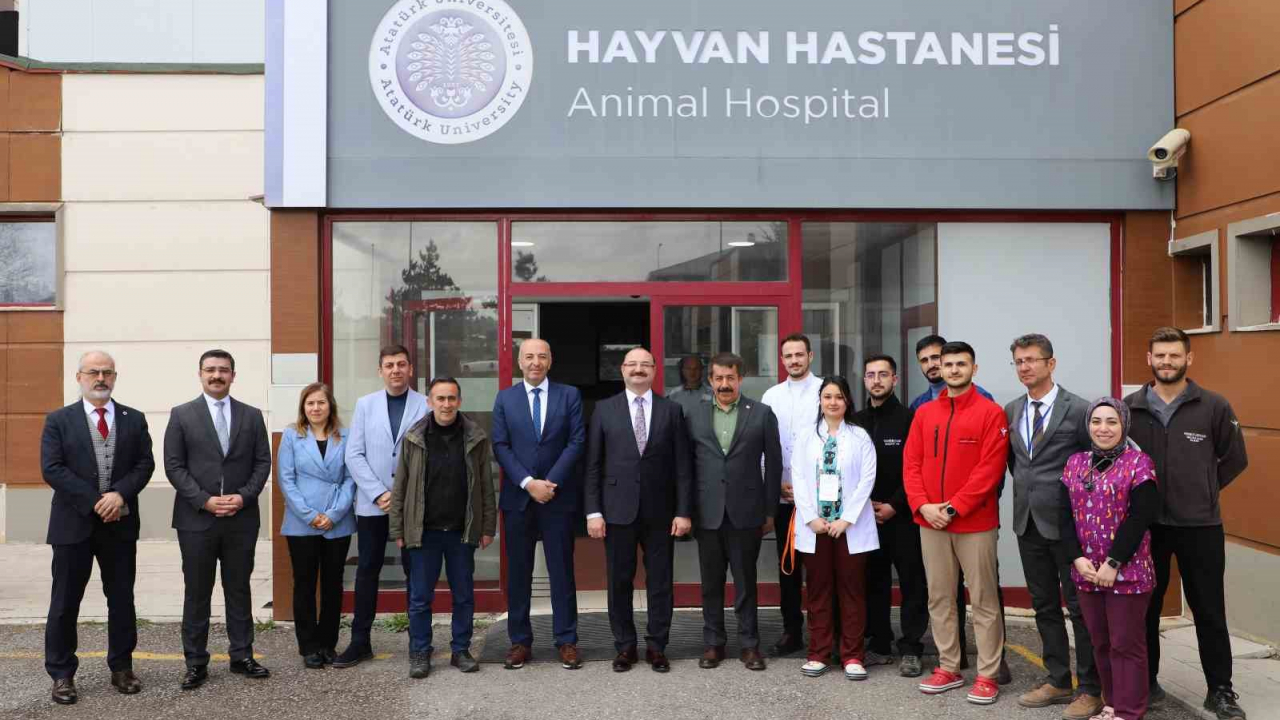 Milletvekili Fırat’tan Atatürk Üniversitesi hayvan hastanesine ziyaret