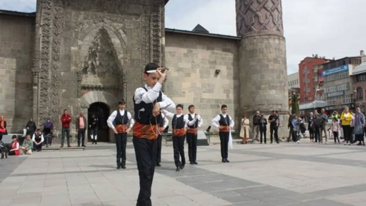 Turizm Başkenti Erzurum’da 2024 kültürel etkinliklerle dolu geçti