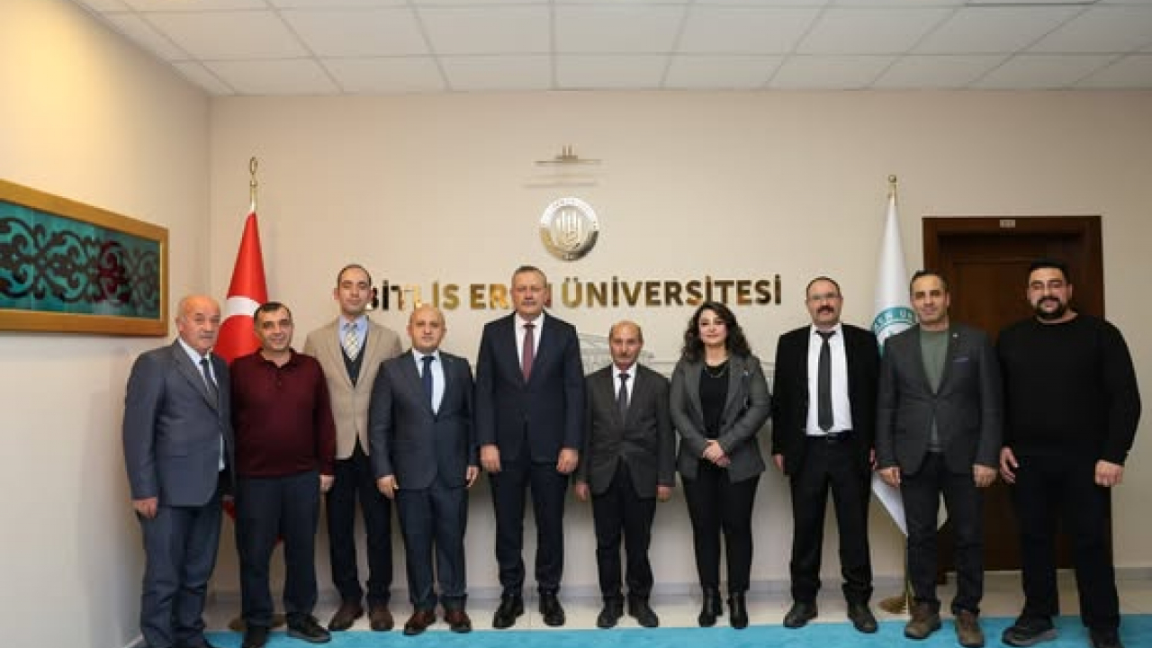 Türk Eğitim-Sen’den Rektör Elmastaş’a Ziyaret