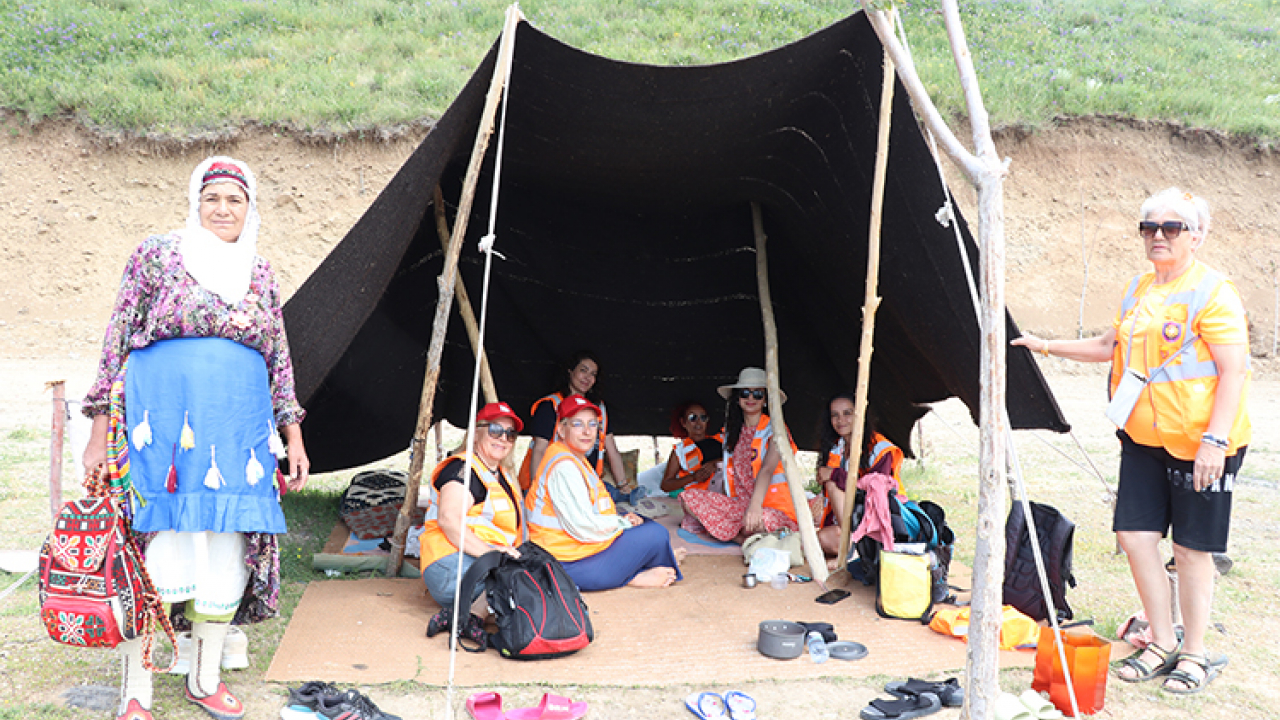 Uluslararası kadın kampı Balık Gölü'nde son buldu