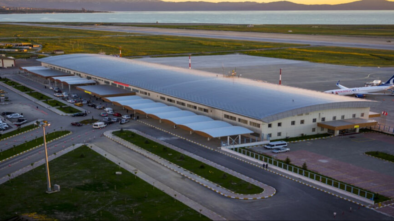 Van Havalimanı neden kapalı, ne zaman açılacak, Van Ferit Melen Havalimanı uçuşlara ne zaman başlayacak?