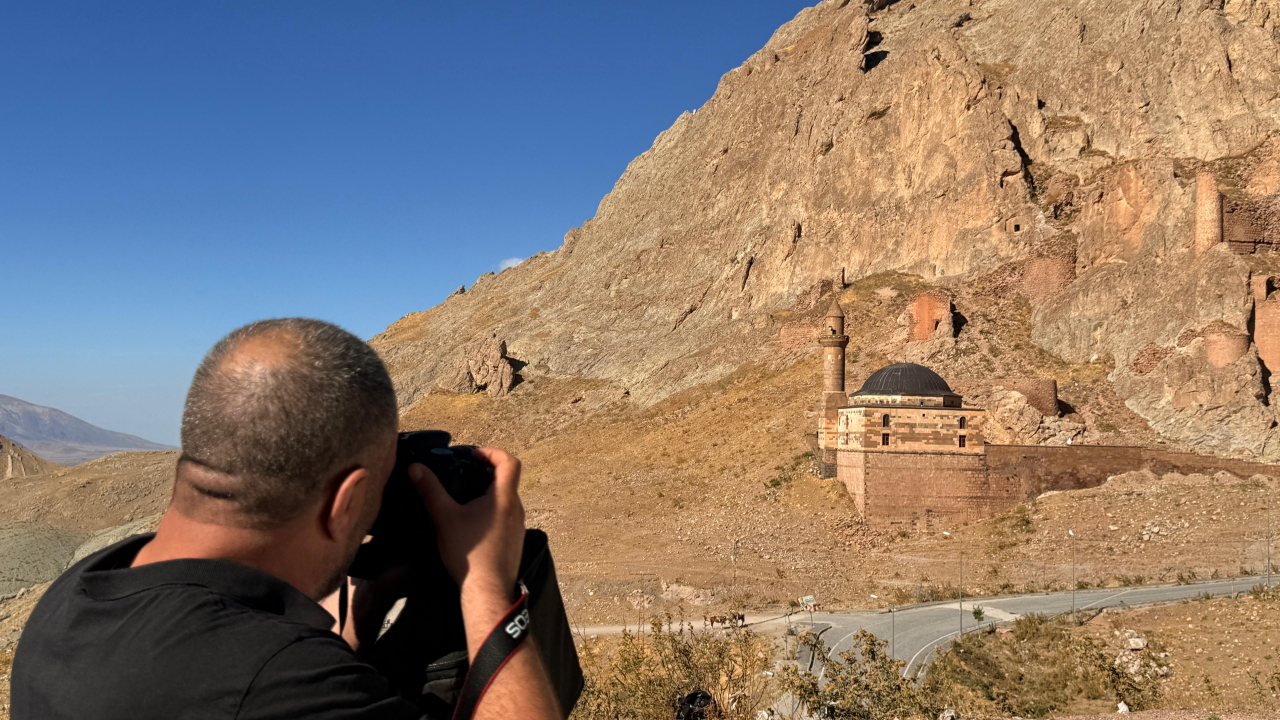 Yüzyıllara meydan okuyan tarih: Doğubayazıt’ın simgeleri