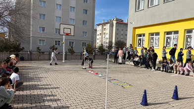 Pasinler’de Öğrenciler Sporla Dolu Bir Gün Geçirdi