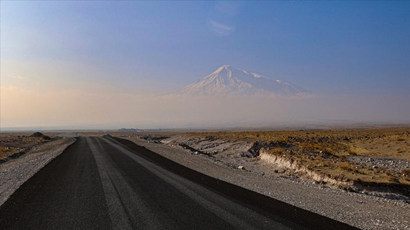 Ağrı Dağı’nda yeni yol etabı tamamlandı, turizme büyük katkı bekleniyor