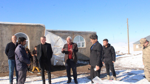 Kaymakam Minuz’dan Hamur mezralarına saha ziyareti