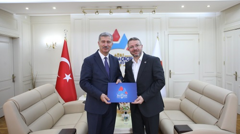 AİÇÜ ve Atatürk Üniversitesi arasında bilimsel iş birliği protokolü imzalandı