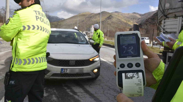 Bitlis'te Alkol Denetiminde Yeni Kameralı Cihaz Dönemi Başladı, Şeffaflık Artıyor!