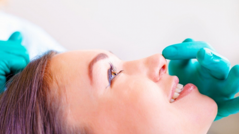 Burun estetiğinde en doğru teknik nasıl belirleniyor?