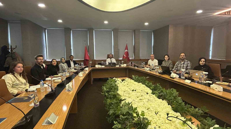 Erzurum'da Genç Liderler için Yapay Zeka Destekli Eğitim Projesi Başladı