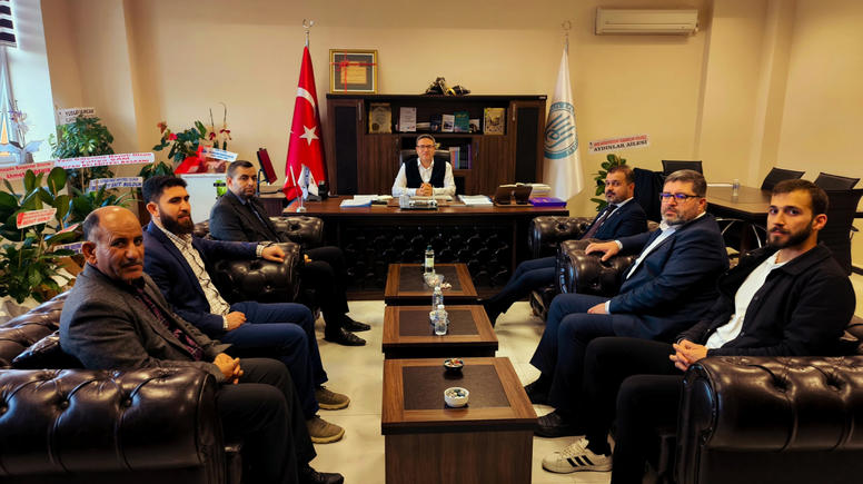 Hizan İlçe Müftülüğünden Dekan Aydın’a Tebrik Ziyareti