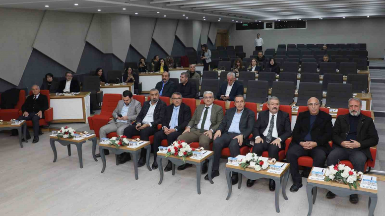 Van TSO'da Hakemler Eğitimi Tamamlandı, Katılımcılara Sertifikaları Verildi