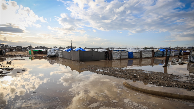 Yoğun yağış Gazze’de insani krizi derinleştirdi