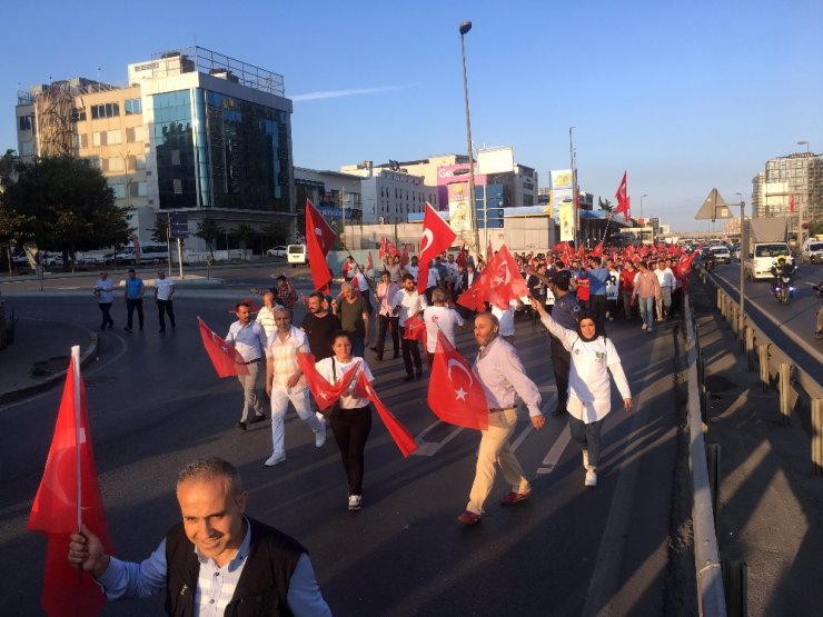 Vatandaşlar Atatürk Havalimanı’na akın etti