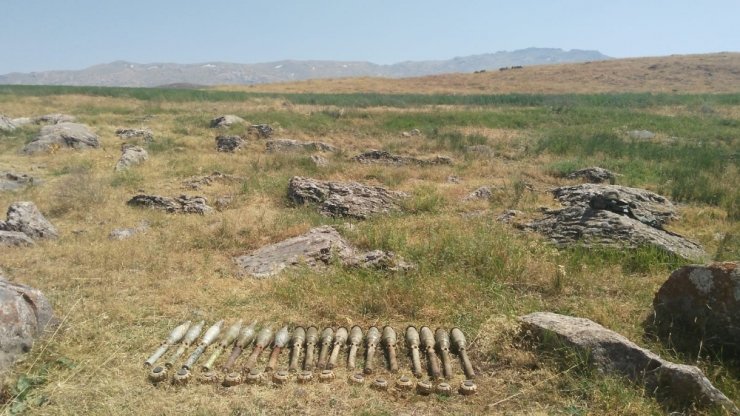 Siirt’te PKK’ya ait patlayıcı ve mühimmat ele geçirildi