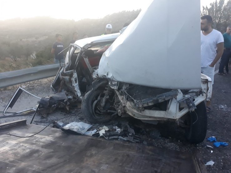 Hatay’da 3 aracın karıştığı kazada 6 kişi yaralandı