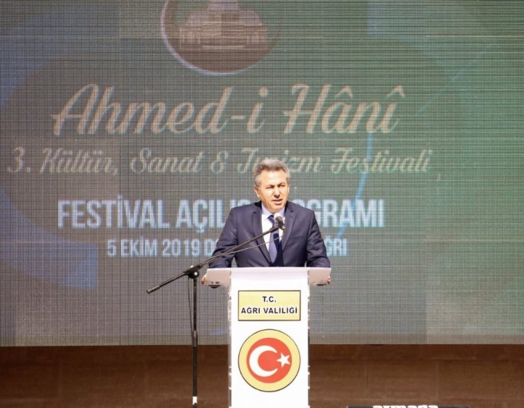 Ağrı’da 3. Ahmed-i Hani Kültür, Sanat ve Turizm Festivali başladı