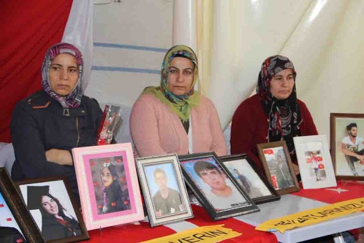 HDP önündeki ailelerin evlat nöbeti 142’nci gününde