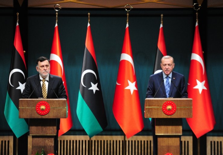Erdoğan-Serrac ortak basın toplantısı