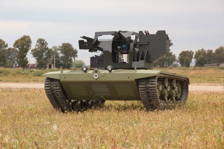 Türkiye’nin ilk insansız mini tankı TSK envanterine giriyor