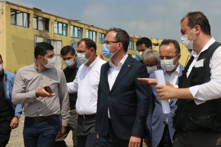 Bakan Kasapoğlu, patlama alanında incelemelerde bulundu
