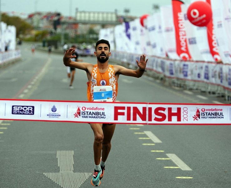 Vodafone İstanbul Yarı Maratonu yapıldı