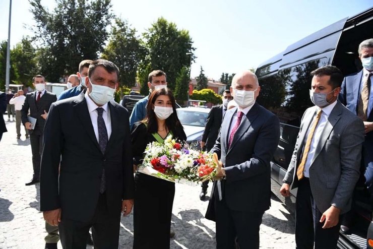 Bakan Karaismailoğlu, Malatya Büyükşehir Belediyesi’ni ziyaret etti
