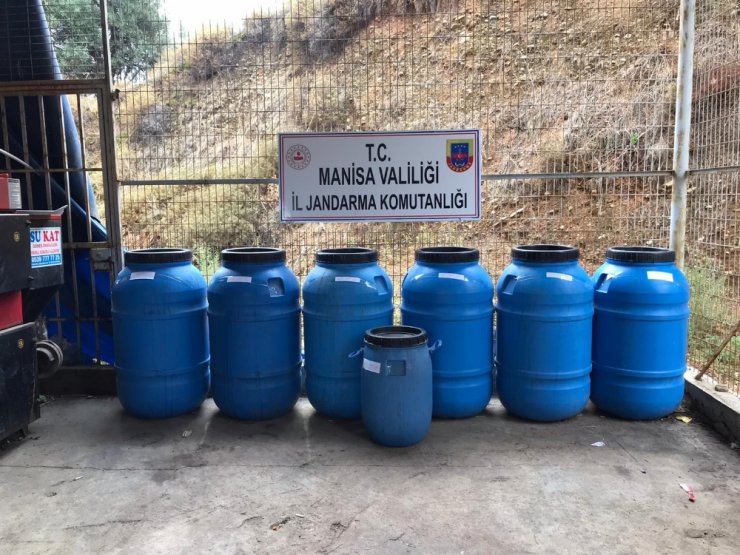 Manisa’da 20 ton sahte içki ele geçirildi