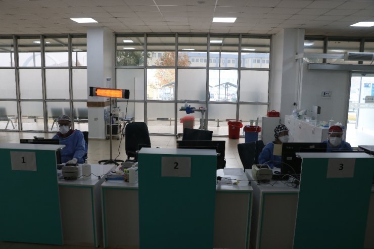 Manisa CBÜ Hafsa Sultan Hastanesi 2 bin örnek alabilecek kapasiteye ulaştı