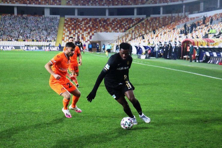 Yeni Malatyaspor: 1 ile M.Başakşehir yenişemedi