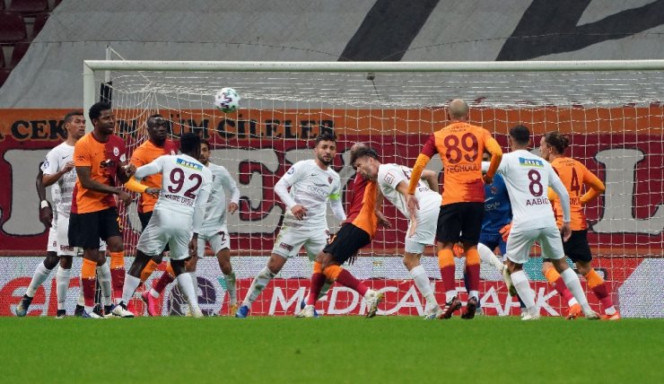 Galatasaray Hatayspor’u 3-0 mağlup etti