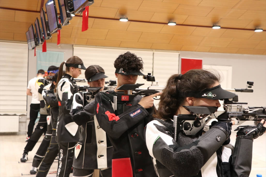 Erzurum’da nişan alınan hedef Dünya şampiyonluğu! 2